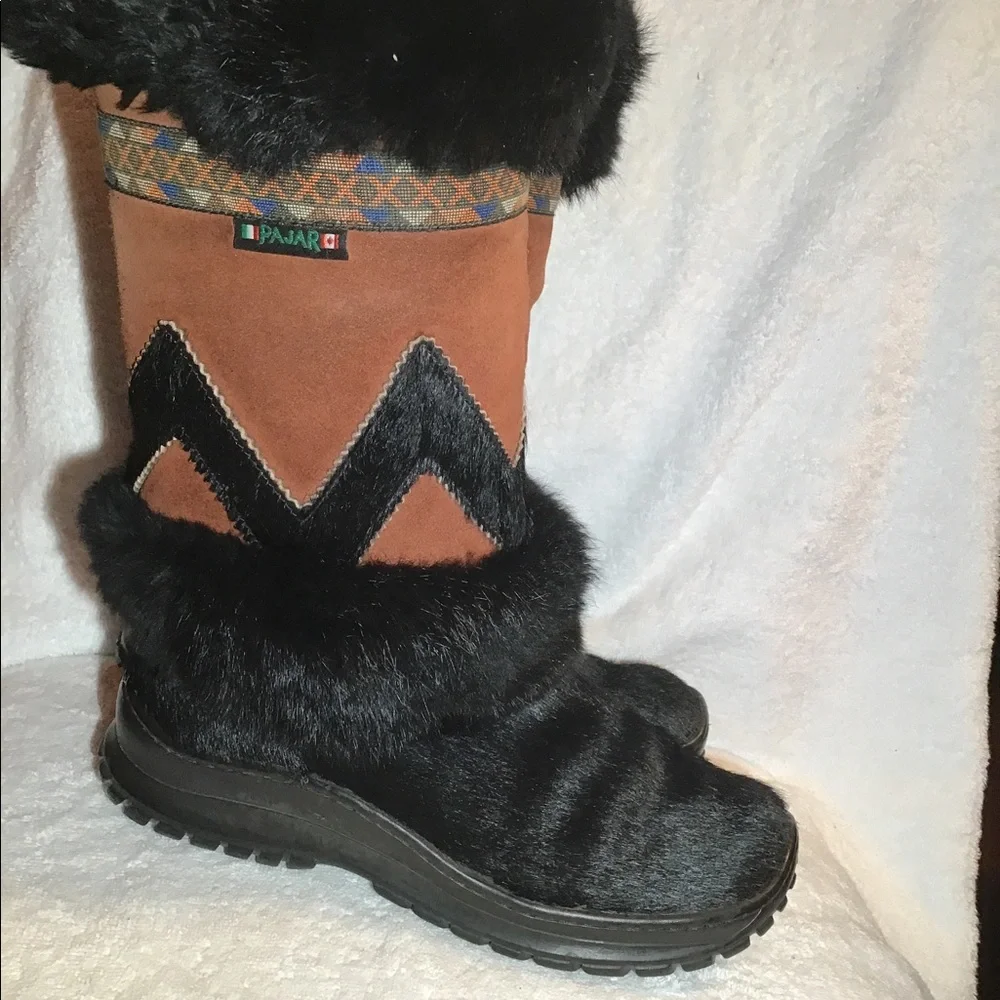 Pajar womens black/brown goat hair boots size 10